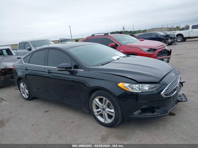 2018 3FA6P0HD1JR198155 main image