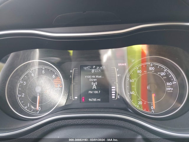 1C4PJLCB0KD134366 Jeep Cherokee Latitude Fwd