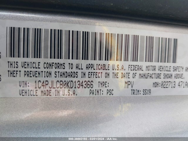 1C4PJLCB0KD134366 Jeep Cherokee Latitude Fwd