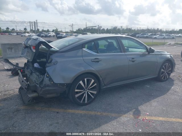 1N4BL4CV5KC120768 Nissan Altima 2.5 Sr