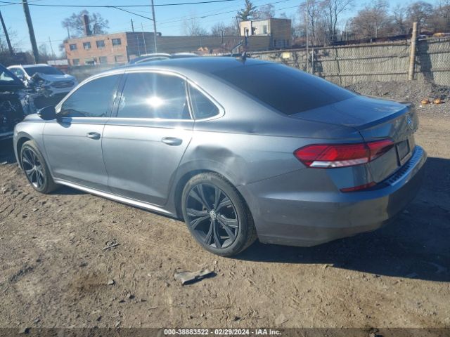 1VWSA7A33MC003564 Volkswagen Passat 2.0t Se