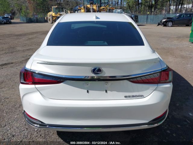 58AEA1C19MU010011 Lexus Es 300h Luxury