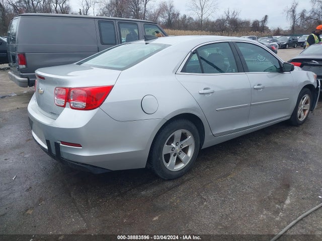 Chevrolet MALIBU LS 2015 1G11B5SL0FU118370 Image 4