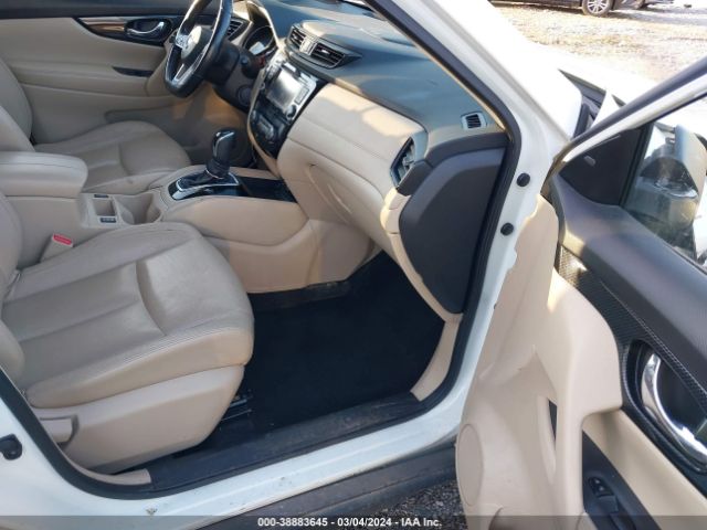 JN8AT2MT6HW405059 Nissan Rogue Sl