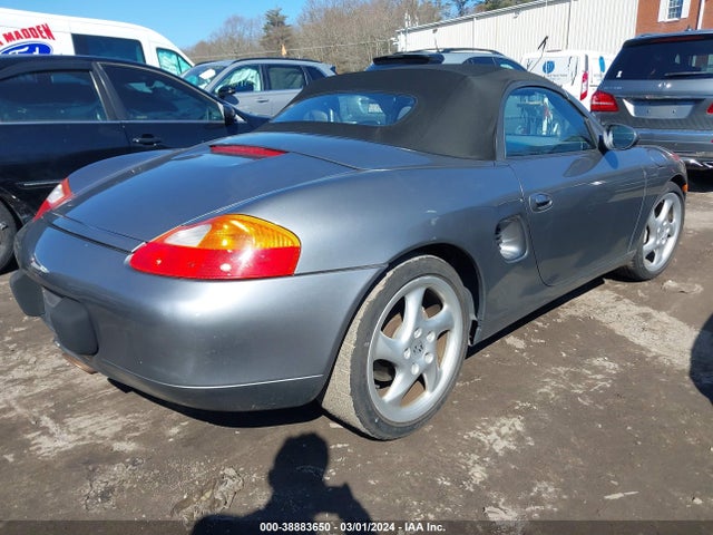 2002 PORSCHE BOXSTER WP0CA29892U623837 Photo 3
