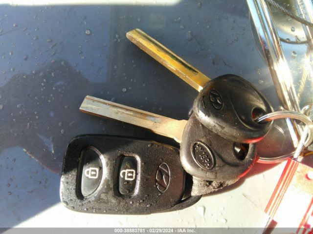 KMHCT5AE1EU157401 Hyundai ACCENT GS