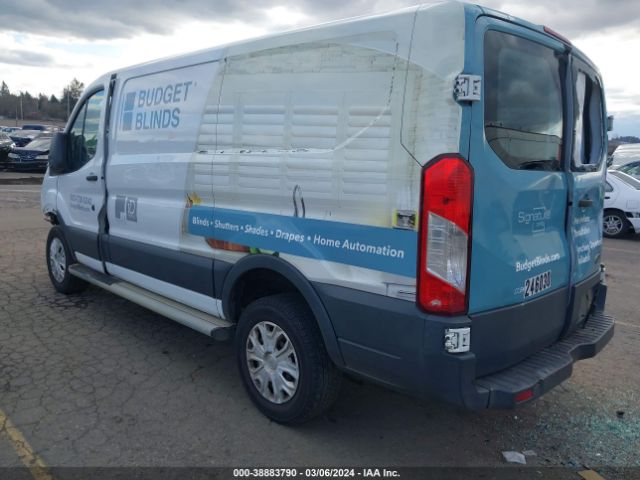 1FTNR1ZMXFKA35018 Ford Transit-250