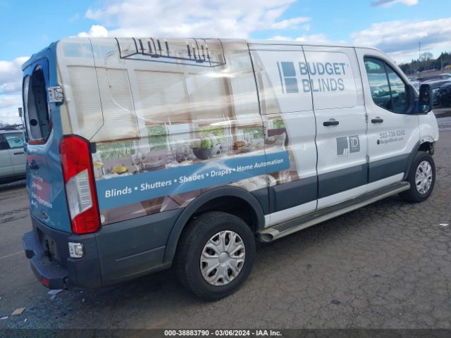 1FTNR1ZMXFKA35018 Ford Transit-250