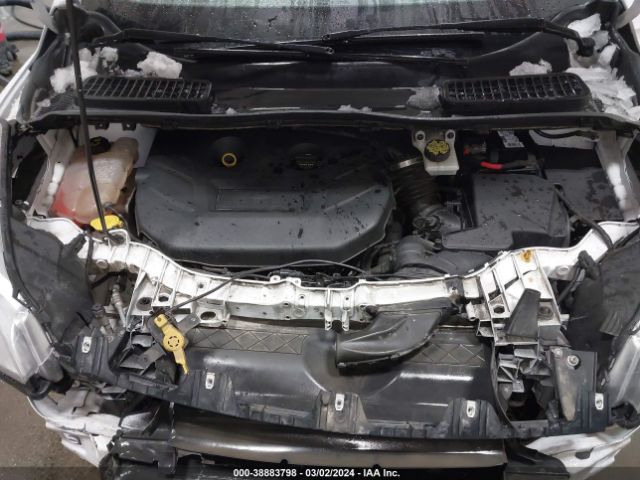 1FMCU9G97FUC44753 Ford ESCAPE SE