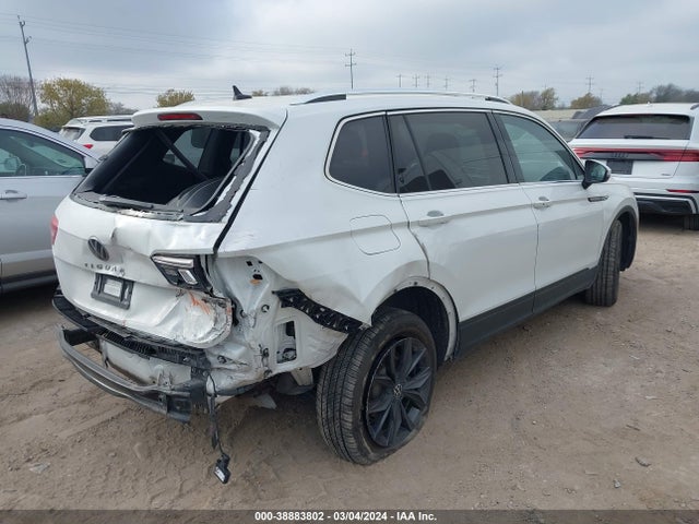 3VV2B7AX5PM062462 Volkswagen Tiguan 2.0t Se