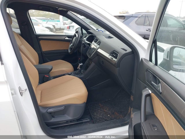 3VV2B7AX5PM062462 Volkswagen Tiguan 2.0t Se