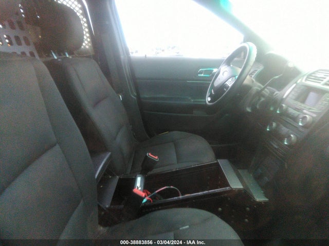 Ford Utility Police Interceptor 2016 1FM5K8AR0GGB53910 Image 5