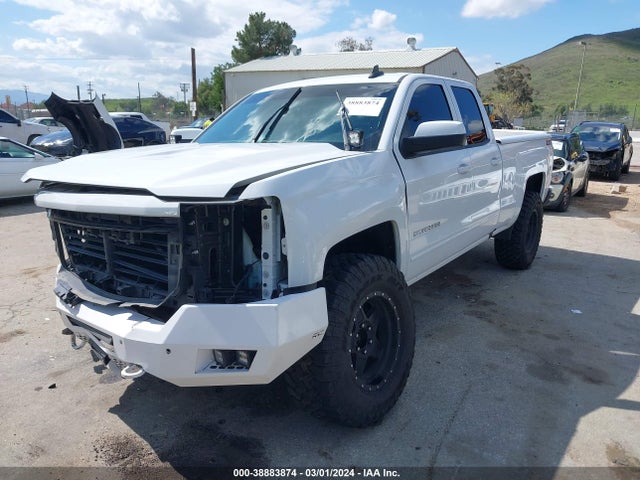 Chevrolet Silverado 1500 2lt 2018 2GCVKREC0J1102878 Image 2
