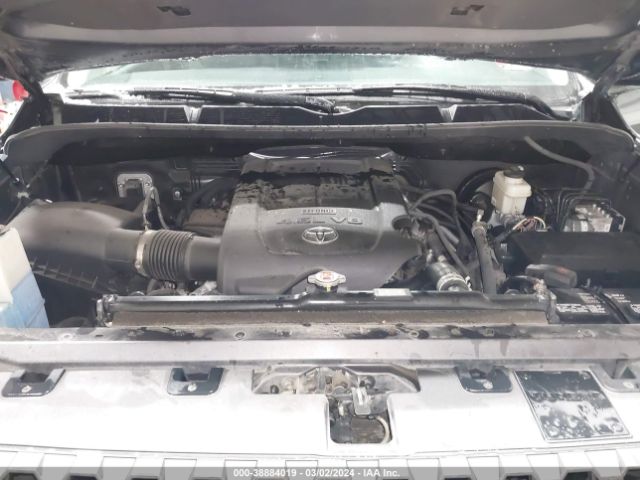 5TFUM5F11JX075771 Toyota Tundra Sr5 4.6l V8