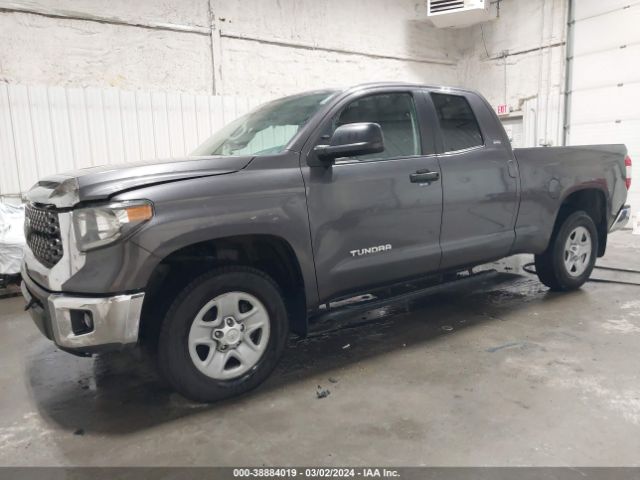 5TFUM5F11JX075771 Toyota Tundra Sr5 4.6l V8