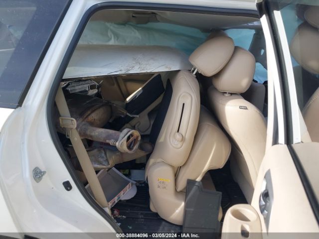 5N1AR2MM5GC616672 Nissan Pathfinder Sl