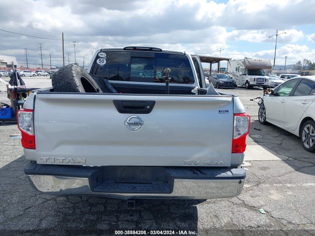 Nissan TITAN SV 2018 1N6AA1EJ2JN527967 Image 17