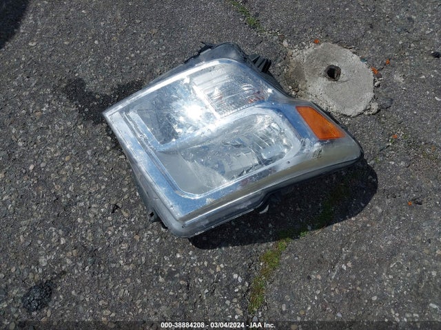 Nissan TITAN SV 2018 1N6AA1EJ2JN527967 Image 18