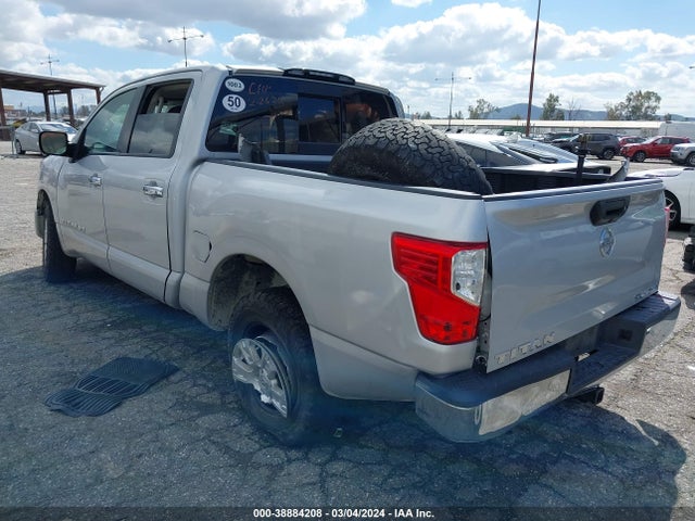 Nissan TITAN SV 2018 1N6AA1EJ2JN527967 Image 3