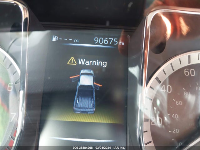 Nissan TITAN SV 2018 1N6AA1EJ2JN527967 Image 7