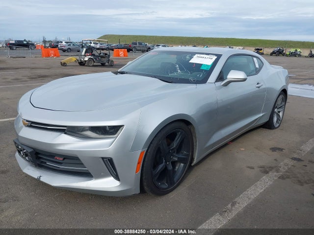 Chevrolet Camaro 1lt 2017 1G1FB1RS2H0165891 Image 2