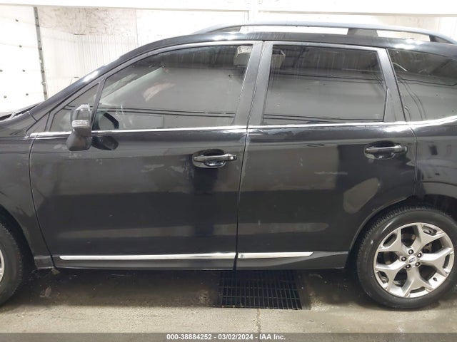 Subaru Forester Touring 2018 JF2SJAWC8JH465434 Image 14