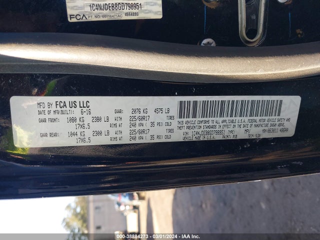 1C4NJDEB8GD798951 Jeep Compass High Altitude Edition