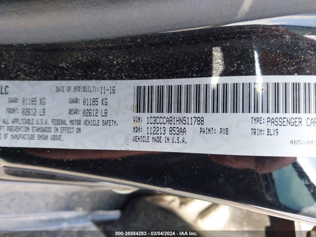 Chrysler 200 Limited Platinum 2017 1C3CCCAB1HN511788 Image 9