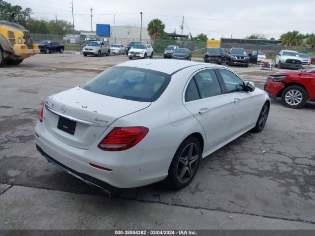 WDDZF4KBXHA008436 Mercedes-Benz E 300 4matic