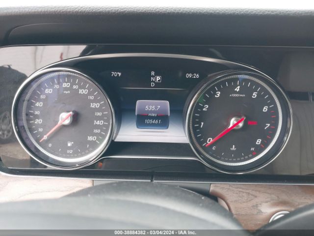 WDDZF4KBXHA008436 Mercedes-Benz E 300 4matic