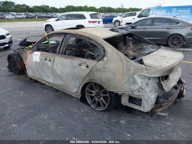 3MW5R1J02L8B10149 BMW 330I