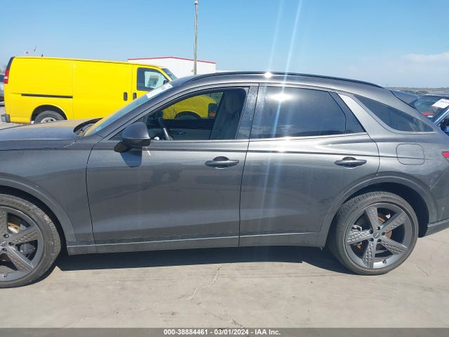 KMUMCDTC2NU040745 Genesis Gv70 3.5t Awd Sport