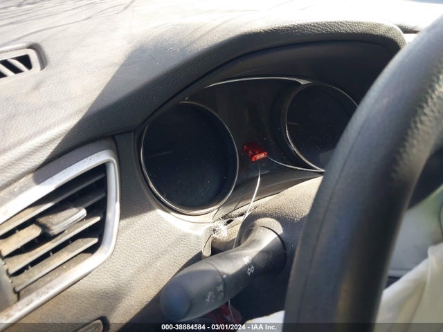 Nissan ROGUE S 2016 KNMAT2MT7GP636430 Image 7