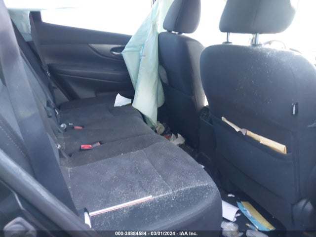 Nissan ROGUE S 2016 KNMAT2MT7GP636430 Image 8