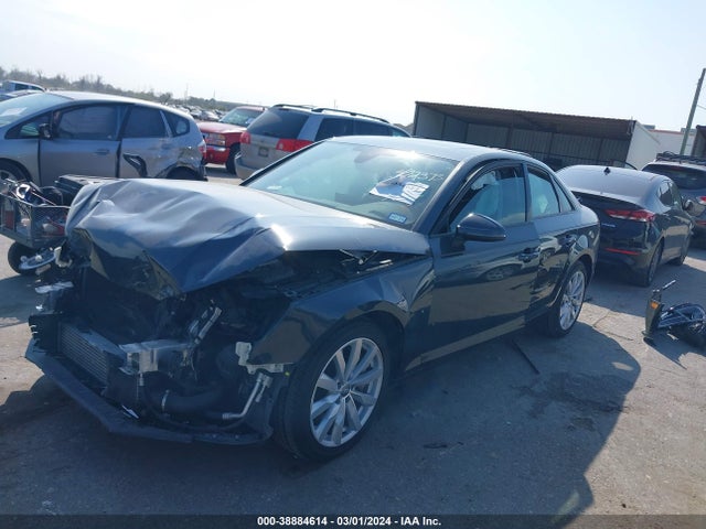 Audi A4 2.0t Premium 2017 WAUANAF41HN069300 Image 2