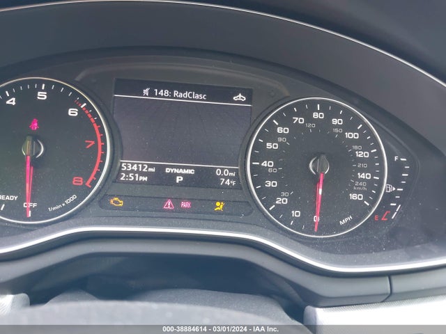 Audi A4 2.0t Premium 2017 WAUANAF41HN069300 Image 7