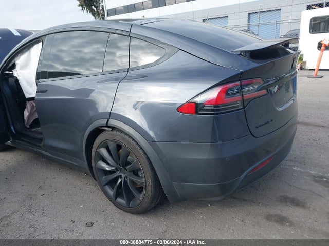 5YJXCBE29JF113329 Tesla Model X 100d/75d/p100d