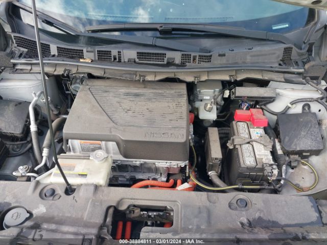 1N4AZ1CP6KC321525 Nissan LEAF SV