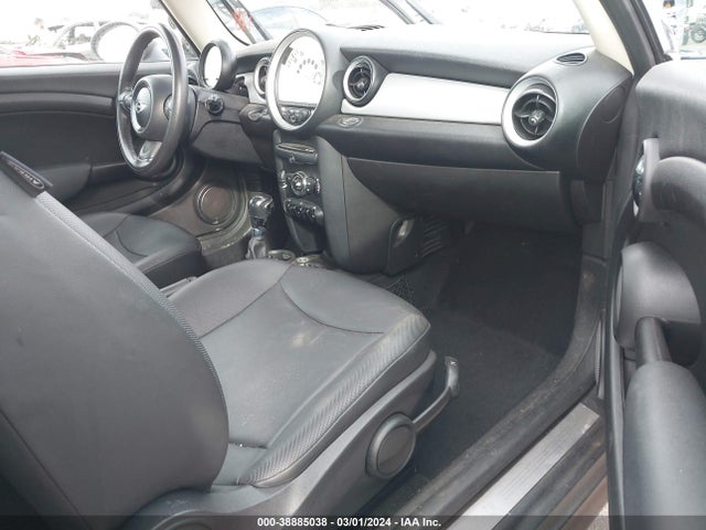 2012 MINI COOPER WMWSU3C58CT263486 Photo 4