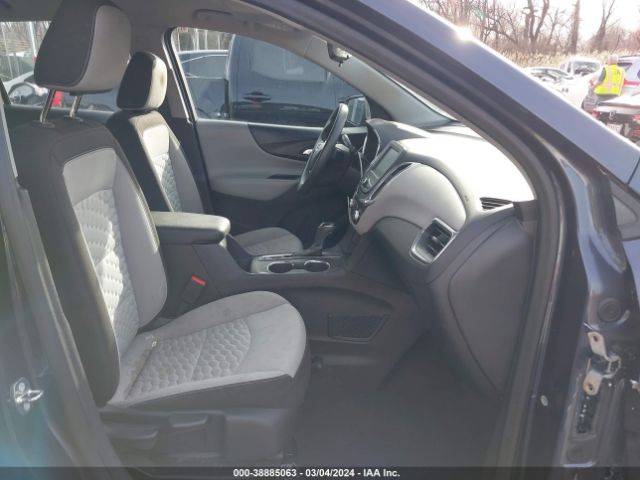 3GNAXHEV0JL390225 Chevrolet EQUINOX LS