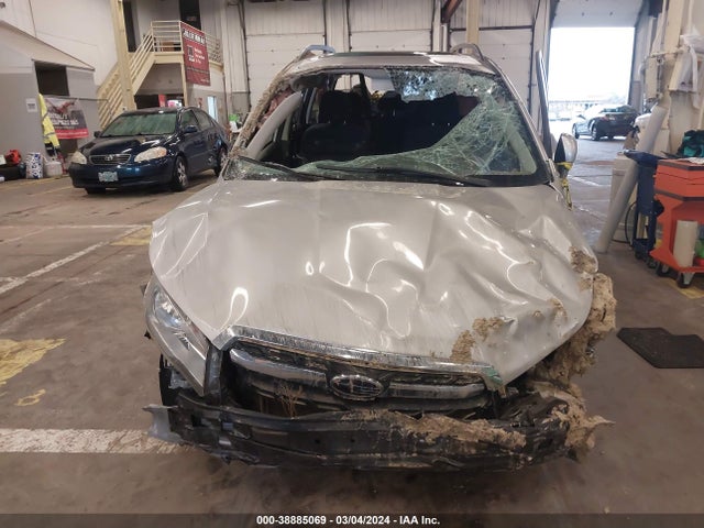 JF2SJAEC8HH434924 Subaru Forester 2.5i Premium