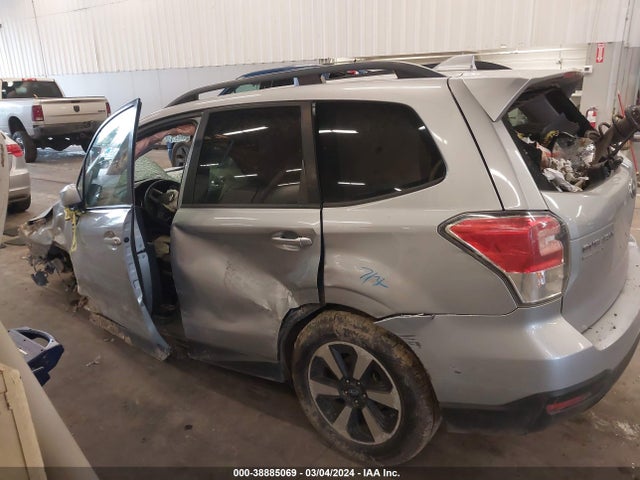JF2SJAEC8HH434924 Subaru Forester 2.5i Premium