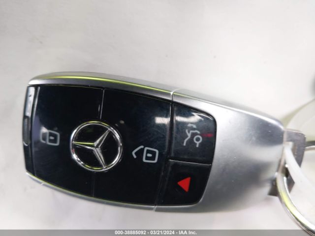 WDDUG8DB4JA419445 Mercedes-Benz S 560
