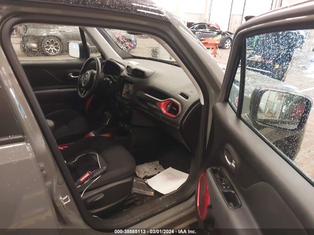 ZACNJDC17NPN63771 Jeep Renegade Trailhawk 4x4