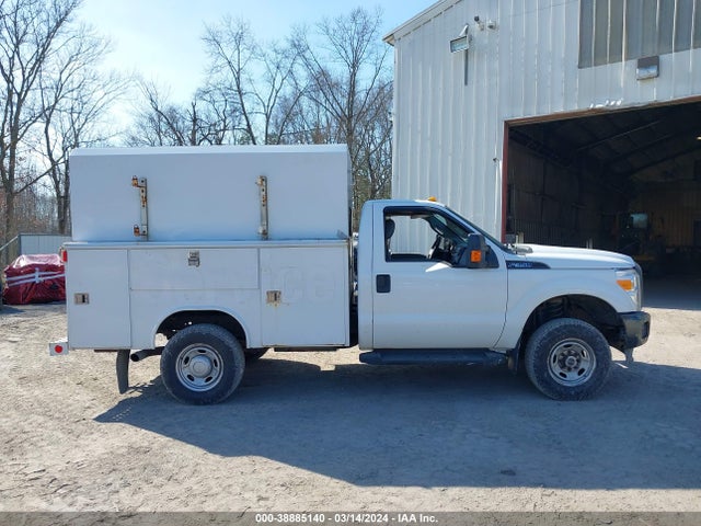 Ford F-350 Chassis Xl 2014 1FDBF3F67EEA55488 Image 13