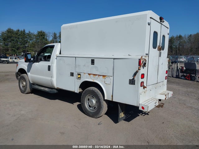 Ford F-350 Chassis Xl 2014 1FDBF3F67EEA55488 Image 3