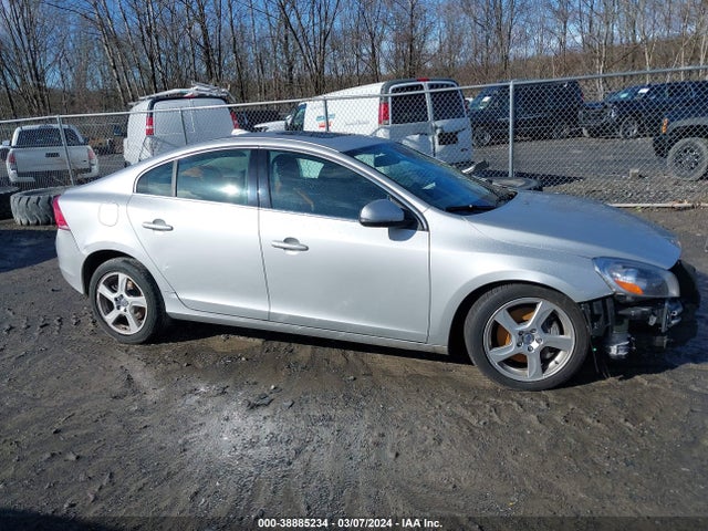 2012 VOLVO S60 T5 VIN: YV1622FS0C2034564