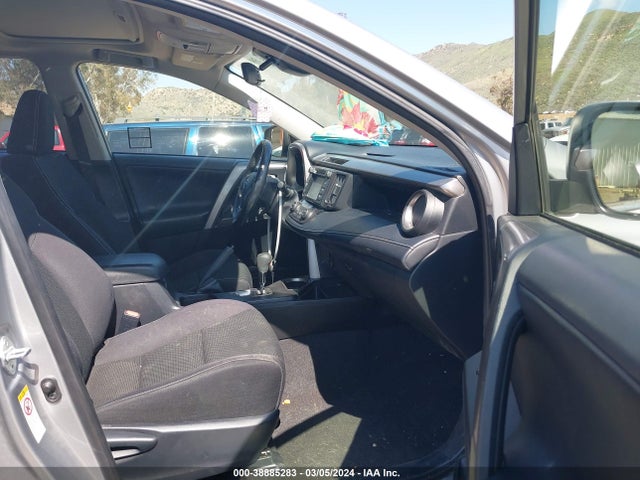 Toyota Rav4 Xle 2018 JTMWFREV0JJ178908 Image 5