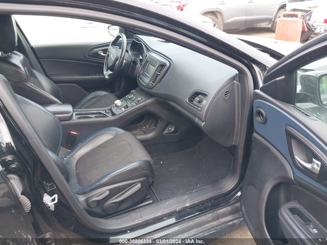 Chrysler 200 S 2015 1C3CCCBB5FN727199 Image 5