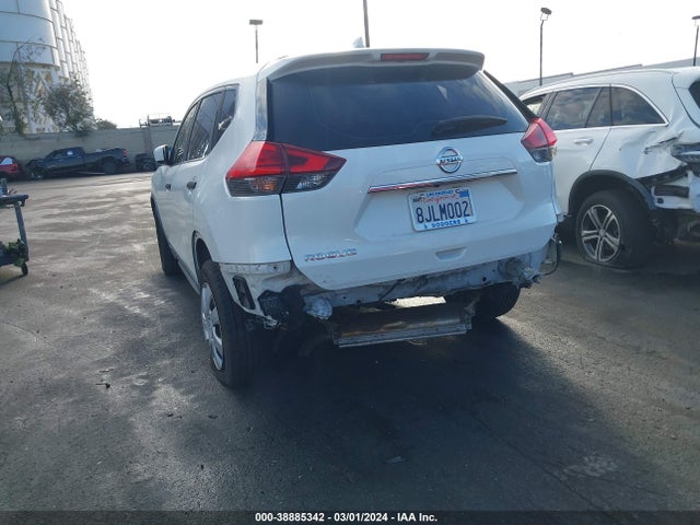 Nissan ROGUE S 2017 KNMAT2MT3HP611381 Image 6